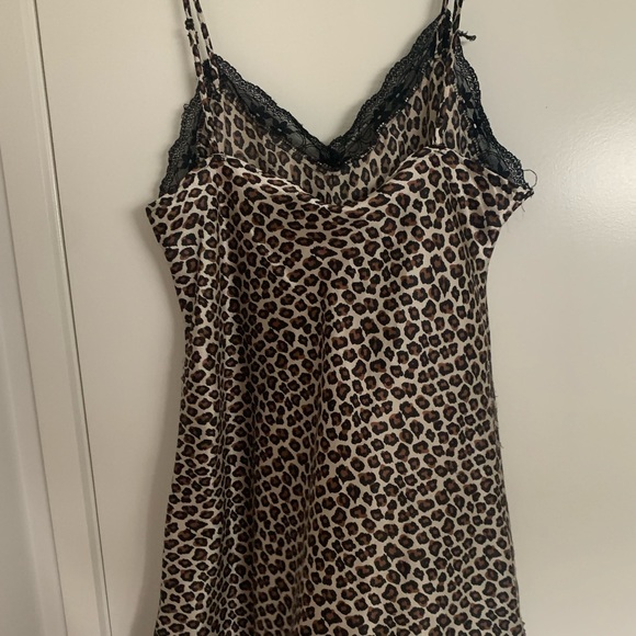 VS Leopard Print Slip Dress - Picture 3 of 3